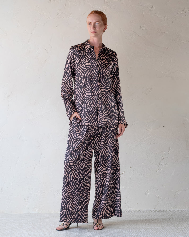 Traveler Pants